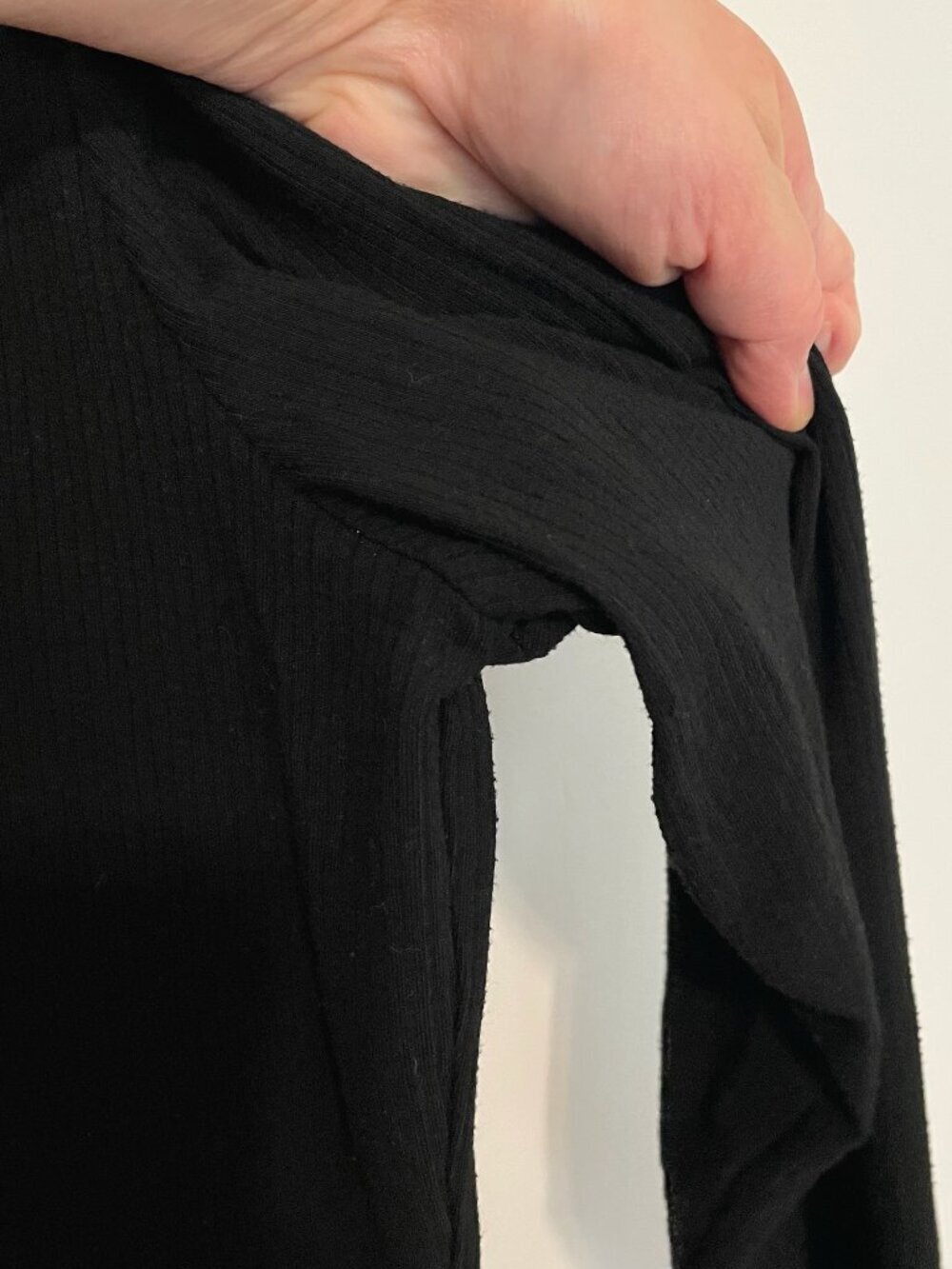 TORRID 1 Plus Size Ribbed V-Neck Top Solid Black Rib Long Sleeve Fitted Shirt 1X - Picture 11 of 16